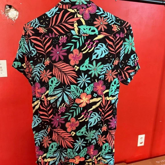 VTG Vibrant Tropical Woman's Bold Floral Shirt Sz SP. - Picture 5 of 6